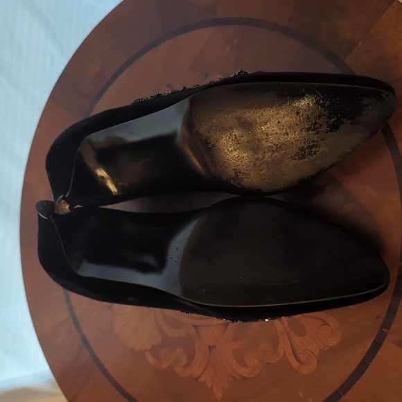 Nordstrom Privat Collection. Beaded Floral Velvet Dress Shoes.       Size 9 AA. - Picture 7 of 10